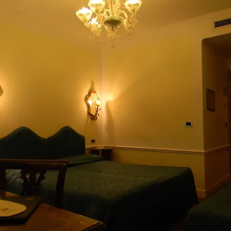Hotel Pantalon