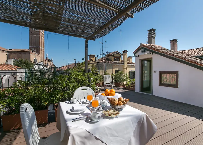 Pantalon Hotel Venezia